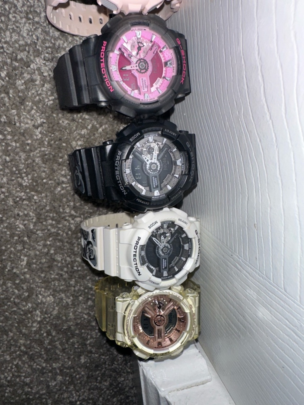 HUGE women’s g shock purge - Picture 4 of 7